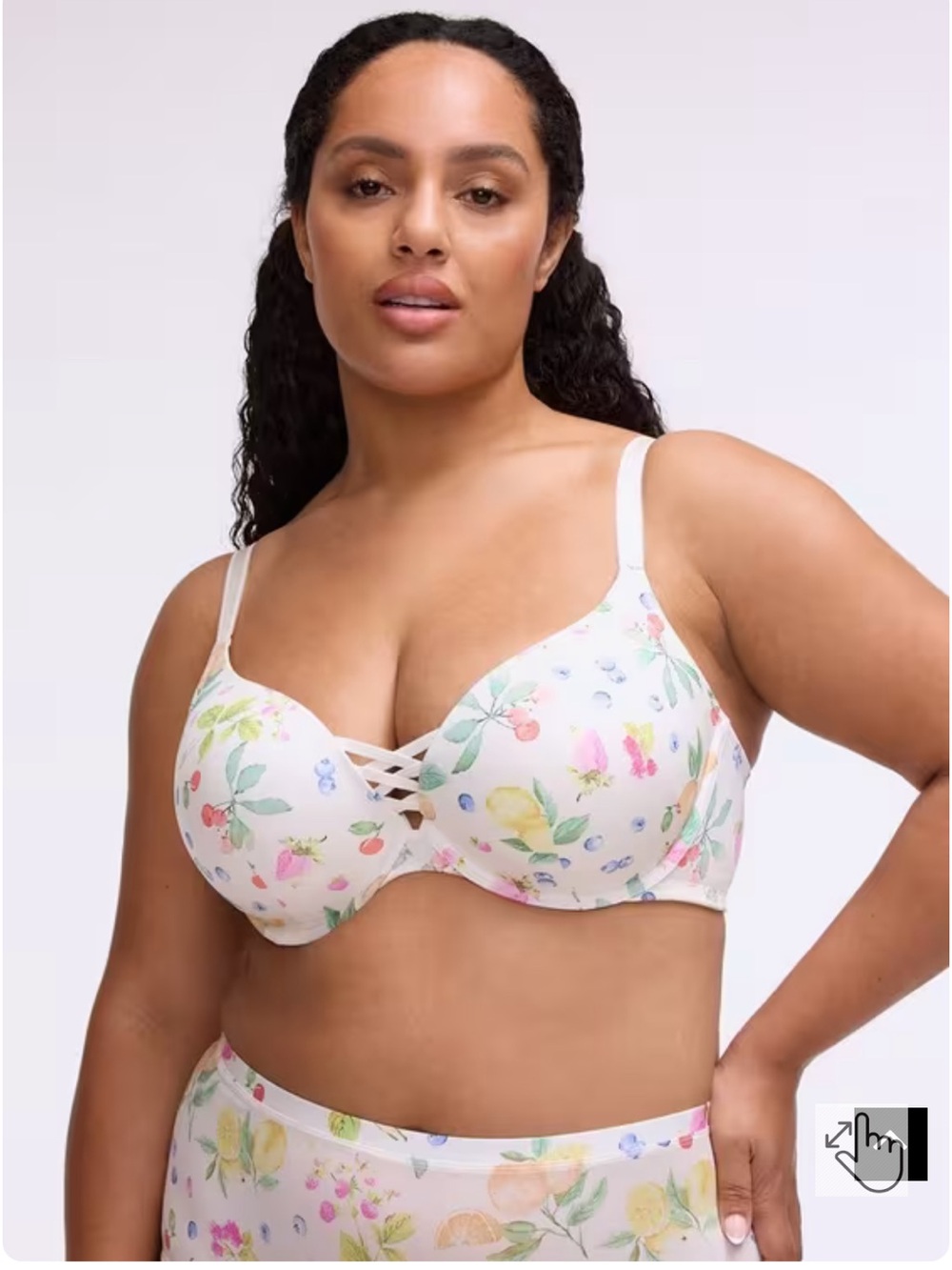 NWT - Torrid XO Plunge Push-Up Smooth Bra